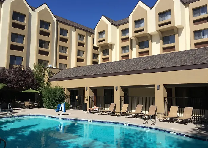 Doubletree By Hilton 4*