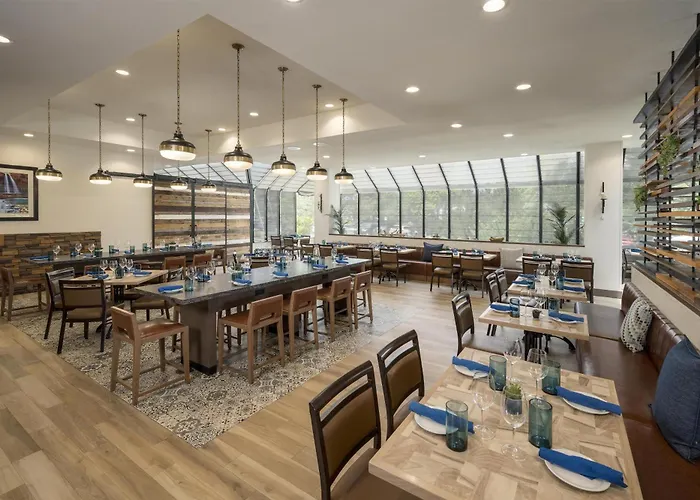 Doubletree By Hilton Hotel 4*